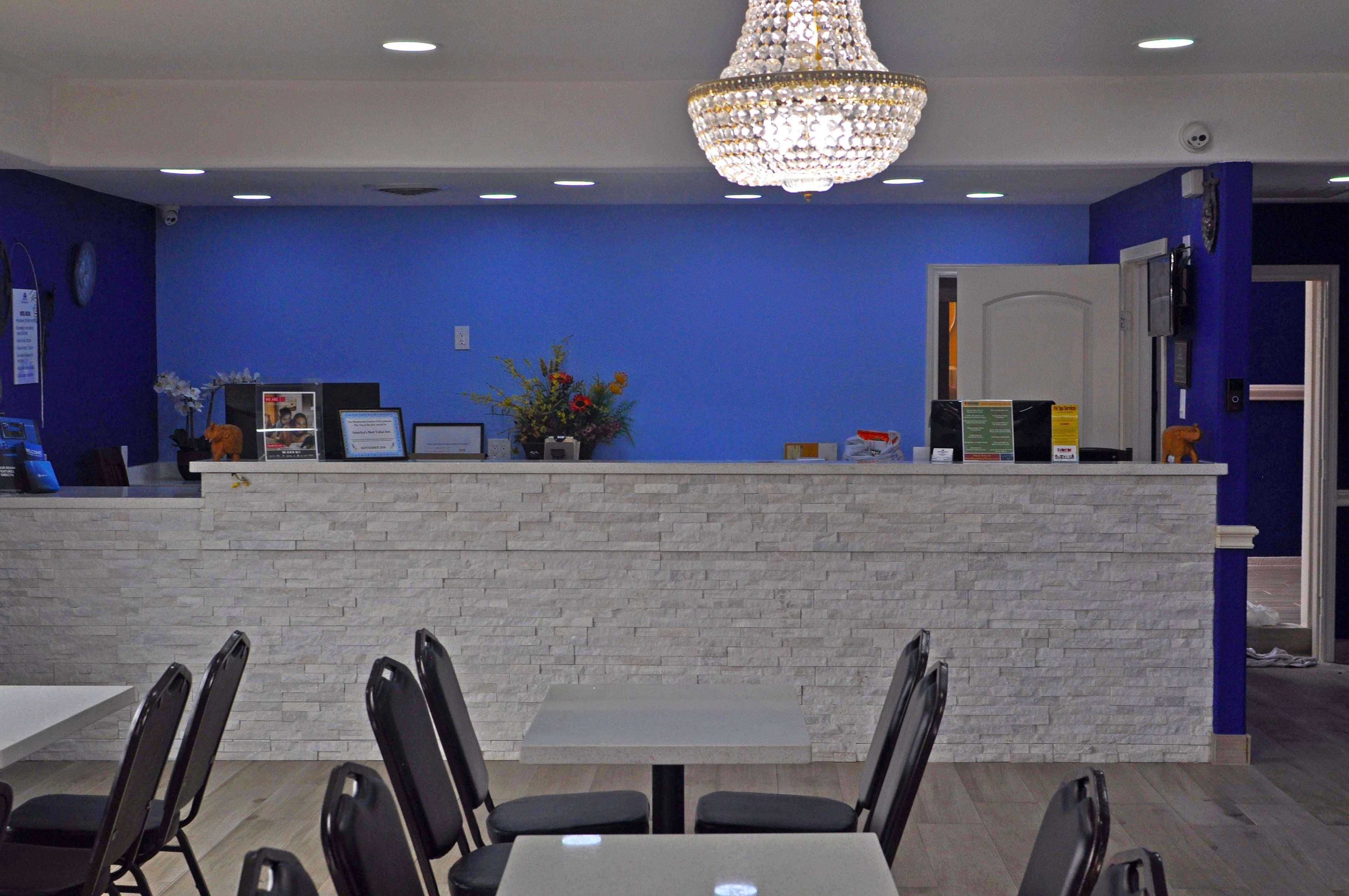 Americas Best Value Inn & Suites Brenham Ngoại thất bức ảnh
