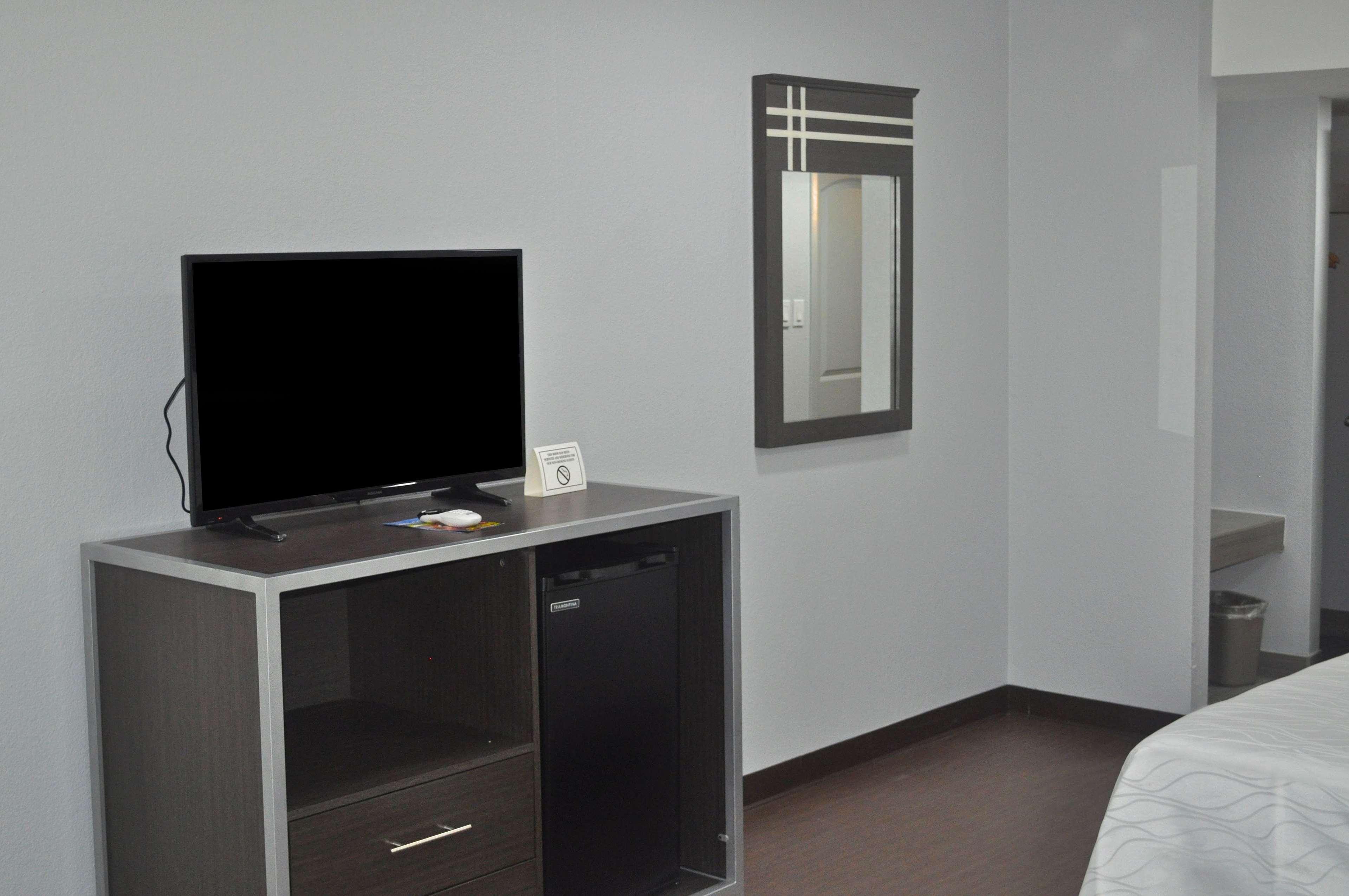 Americas Best Value Inn & Suites Brenham Ngoại thất bức ảnh