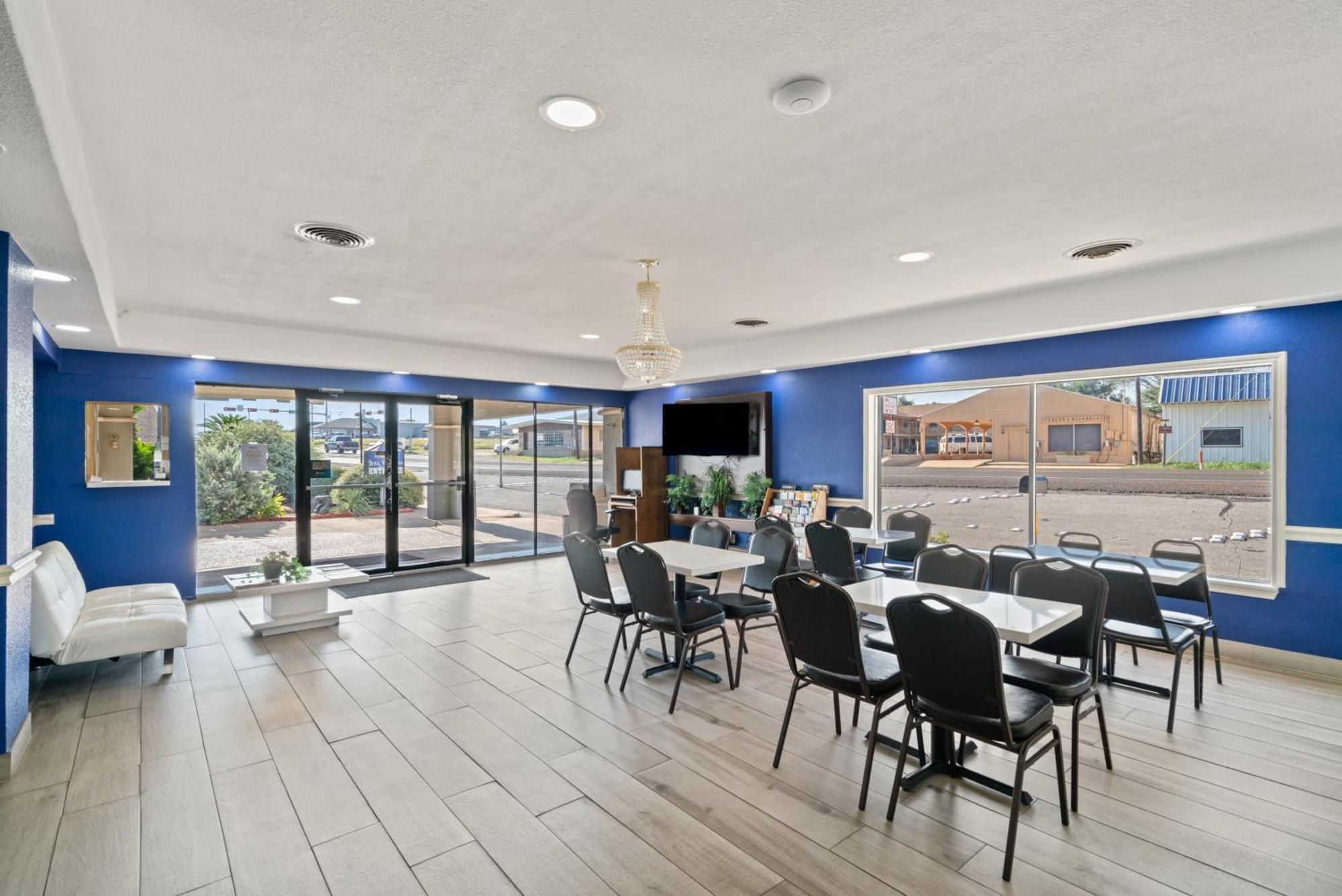 Americas Best Value Inn & Suites Brenham Ngoại thất bức ảnh
