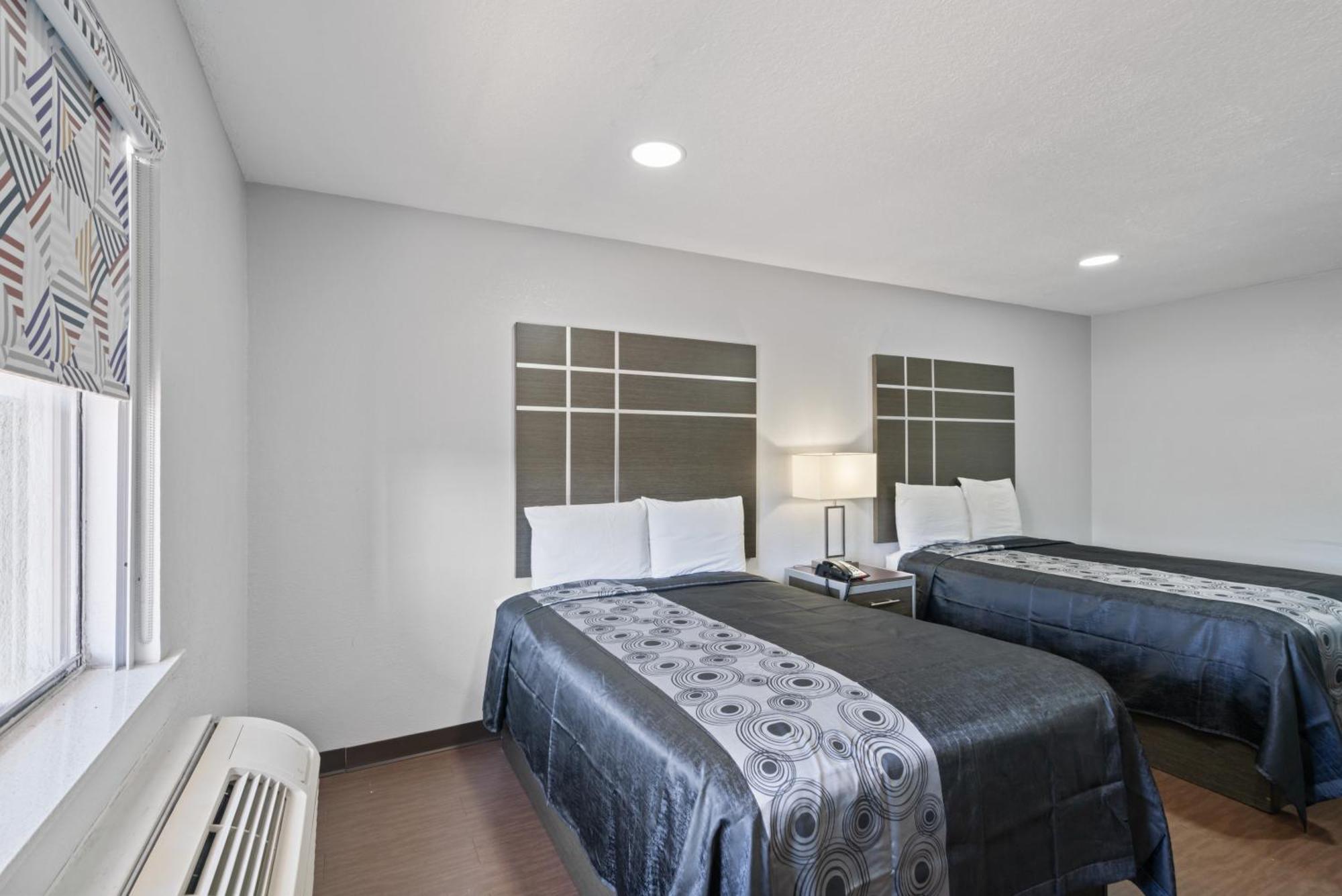 Americas Best Value Inn & Suites Brenham Ngoại thất bức ảnh