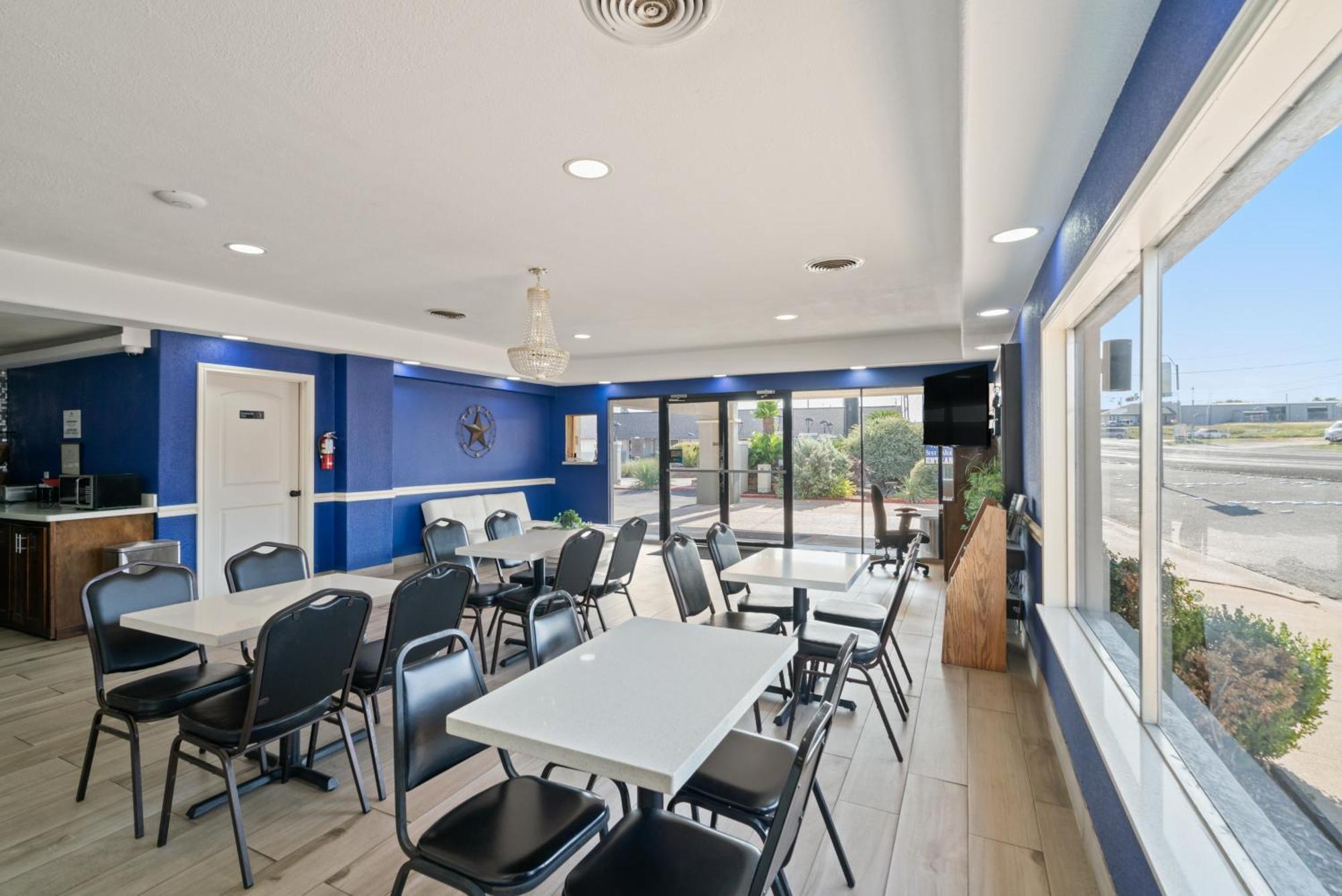 Americas Best Value Inn & Suites Brenham Ngoại thất bức ảnh